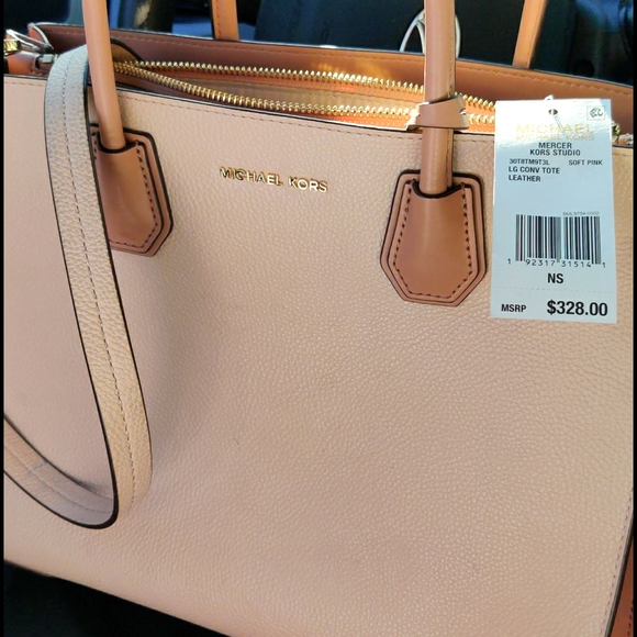 Michael Kors Handbags - I have other ones and I need the money